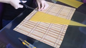 Свечи из вощины. Свеча Ёлочка из вощины. Как делать свечи из вощины.