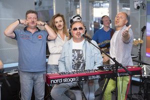 Игорь Николаев - Выпьем за любовь (#LIVE Авторадио)