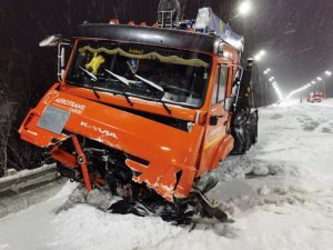 Двое молодых погибли в массовом ДТП в Новом Уренгое