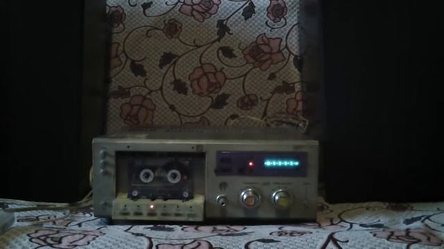 Магнитофон. Лучший  магнитофон СССР   - Орель 101  (может я и ошибаюсь)