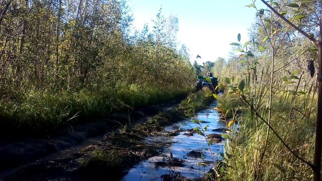 Вездеход Беляшек по грязи, вид с боку 4 смотреть онлайн