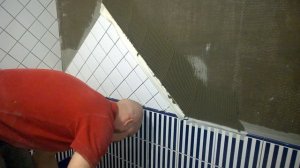 Облицовка стен плиткой по диагонали  Часть 1