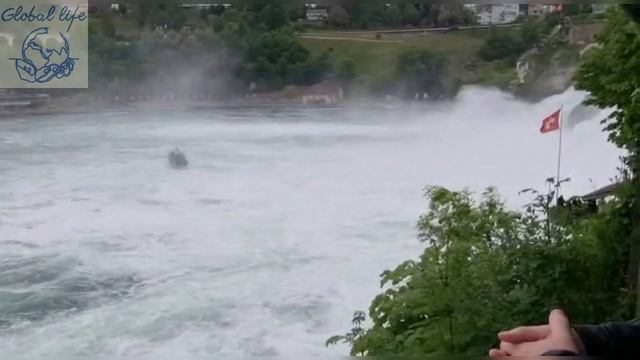 #кухняшвейцарии Внимание! Дымит вся Швейцария/Самый большой водопад Европы/Национальная еда