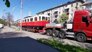 Начало эксплуатации Варшавских поездов 81-717 "Номерной" в Метро Киева.