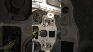Как снять водительскую подушку на Форд Мондео 4,Ford Modeo 4.ЕСЛИ ВИДЕО ПОМОГЛА ПОДПИШИСЬ!!!