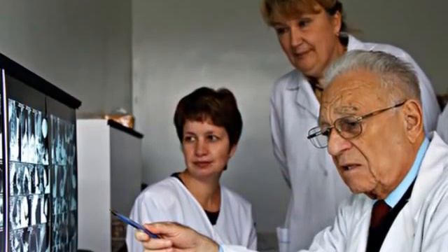 Институт мозга профессор. Институт мозга человека бехтеревой. Клинический институт мозга екатеринбург. Профессор барнаулов фитотерапия. Институт мозга профессор.