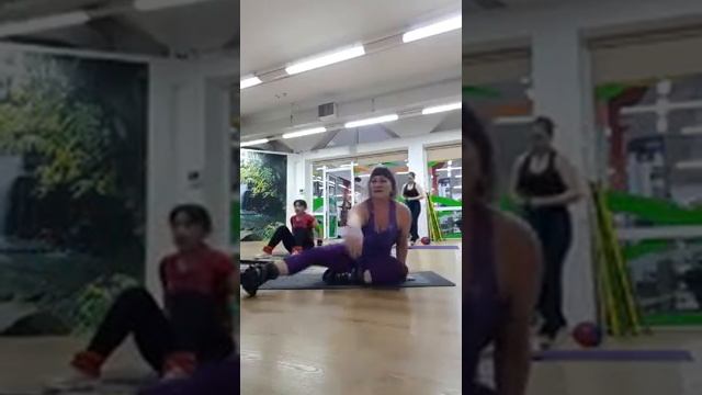 Динамичная растяжка. гибкая сила. тренируйся со мной!