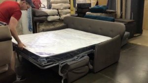 Какой диван выбрать в маленькую квартиру, квартиру-студию? Есть ответ!