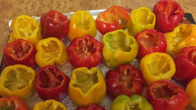 Очень вкусный консервированный запеченый перец