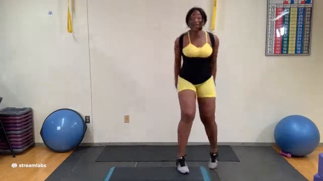 AFROBEATS LOWER BODY STEP HIIT WORKOUT | STEP AEROBICS 2021 смотреть онлайн