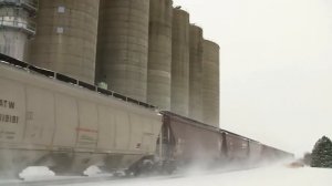 BNSF 4014 West, by Chana, Illinois on 12-4-2010