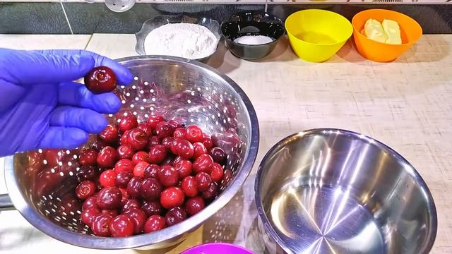 Пирог с Вишней Вкусно Просто Быстро. Два рецепта. смотреть онлайн