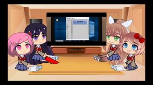 gacha react doki doki literature club reagindo a memes