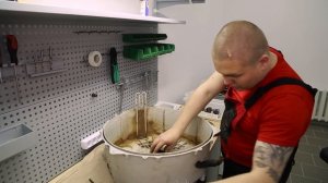 Замена подшипников и крестовины в стиральной машине LG (часть 2)