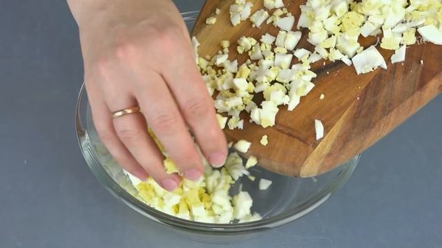 САЛАТ с зеленым луком "Весенний"  Самый простой рецепт салата