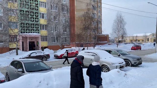 МО, г. Шатура, ул. Академическая, д. 9. Видео у входа. смотреть онлайн
