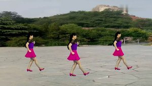 Популярный динамичный фитнес-степ-танец «Девочка, девочка, ты такая красивая» — это стильно, красиво