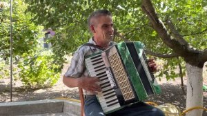 Я жил во Франции, Одесса (песни под аккордеон)