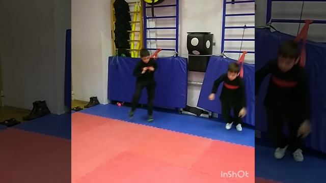 Занятия кунг фу для детей. Клуб Меу-Дам. смотреть онлайн