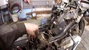 Ремонт скутера Benelli Pepe /Stels Alpha 50. Ч.1