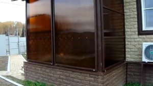 защита крыльца от снега зимой