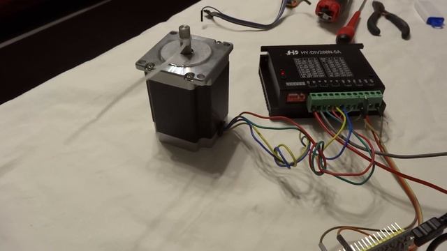 Тестирование  канала управления шаговым двигателем контроллера IТеплица- малый контроллер.