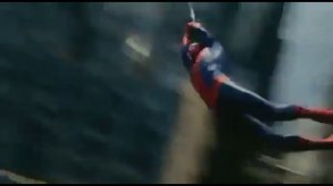 Новый человек паук против дальнобойщиков