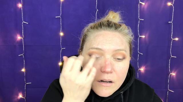 Wet n Wild Color Icon Camo-Flaunt palette смотреть онлайн