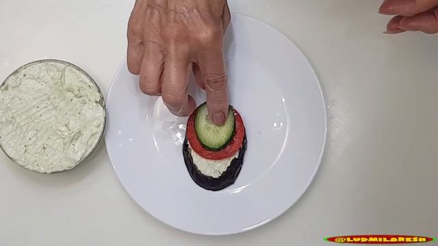 ЗАКУСКА ХВОСТ ПАВЛИНА ( "peacock tail" appetizer )