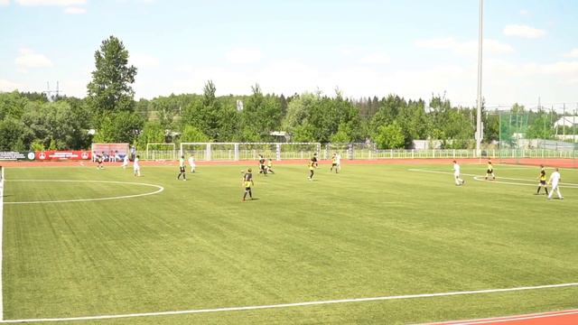 Полный матч ФК Апрелевка 2008 - ФК Красносельский район 2008 смотреть онлайн