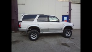 Замена кузова Hilux Surf 185, реставрация рамы, свап 1KD, часть 2!