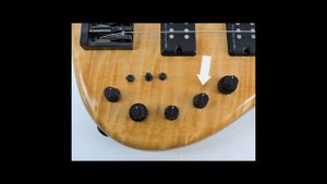 Sire Marcus Miller M7 (2nd Generation) Five String Bass Swamp Ash