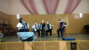 Ансамбль баянистов-аккордеонистов. В. Накапкин "Верховина "