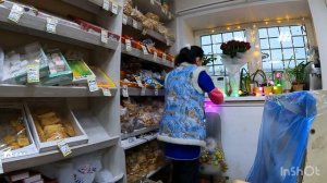 Работаю в магазине 364 дня!Украшаю магазин к новому году!