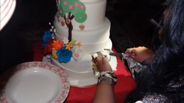 wedding cake by design- bohemian,hippie vintage couture cake смотреть онлайн