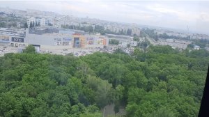 Самара с высоты птичьего полёта вид сверху на город летом днём, парк культуры отдыха имени Гагарина