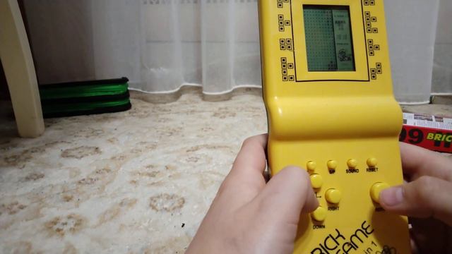 видео игра brick game смотреть онлайн