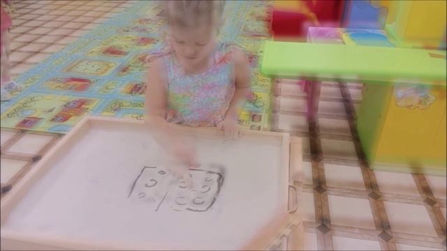 Рисование на песке "Безопасность в быту". смотреть онлайн