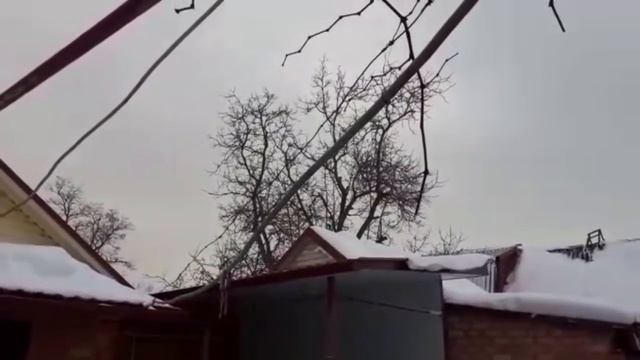Ейск?Ремонт в Новороссийске близится к завершению. Ванная. Ламинат. Тем временем в Ейске...