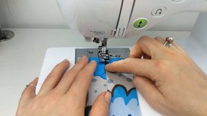 Швейная лапка для шитья по краю (Edge Joining Foot). Обзор и применение.