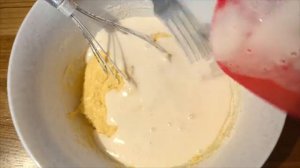 безумно вкусный и простой  пирог с фруктами