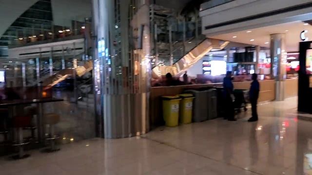 Emirates Terminal 3 Dubai Airport | Tour of Dubai Airport