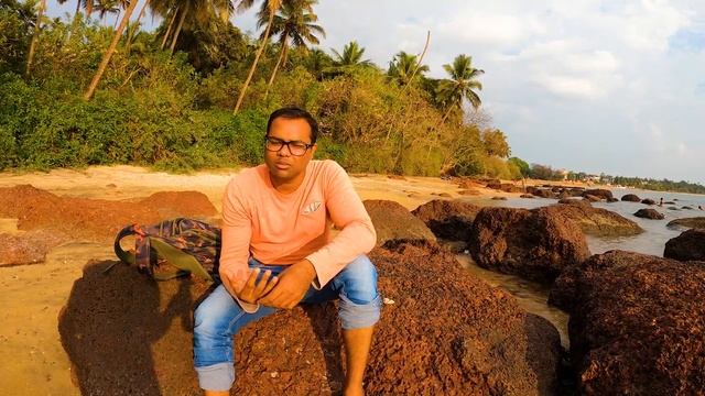 GOA BAMBOLIM BEACH. Offbeat, Less Explored and Small Beach in Goa. смотреть онлайн