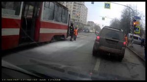 Горящий трамвай на Савушкина