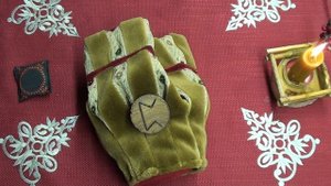 13 Руна ПЕРТ - гадание и трактовка