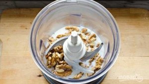 Соус с грецкими орехами