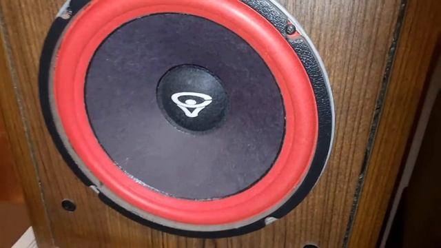 Колонки монстры Cerwin Vega A-103 HED и усилитель JVC AK 200 – любительский обзор от Макса смотреть онлайн