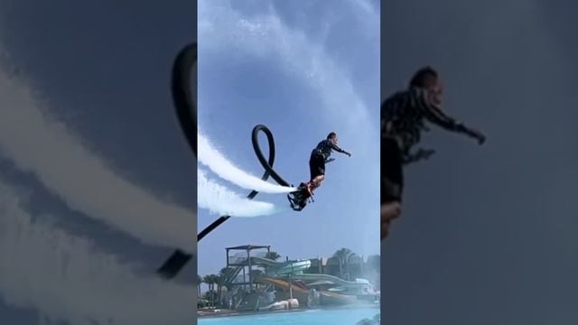 Вскипятил бассейн - флайборд шоу 💥🔥