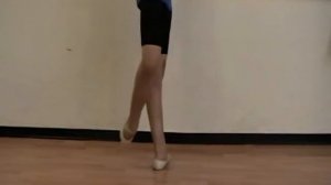 Battement double frappé на 45°. Урок 46