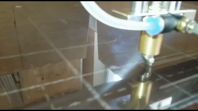 Фигурный раскрой стекла на ЧПУ смотреть онлайн